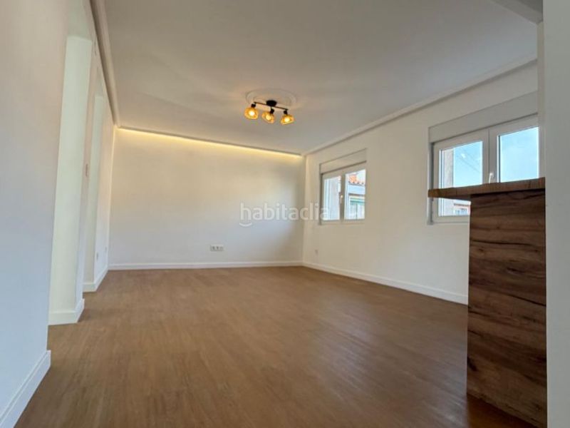 Foto 5a76c628-04c3-49ad-9a55-5a47c8193dbd. Flat in calle de la amistad 20a in Versalles Avilés