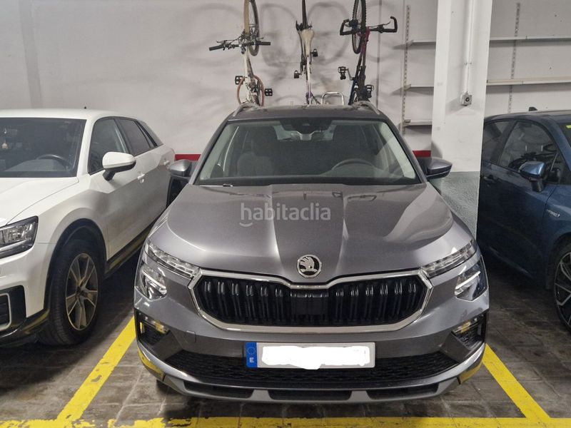 Foto f7aa79c4-2a6a-4104-97ea-a991a3940e2f. Car parking in avinguda 306 11 in Centre Castelldefels