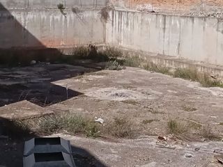 Terreno residenziale in Nuestra señora de la salud 21. Se vende solar urbano con sótano de 135m2 (8x17) en mairena del