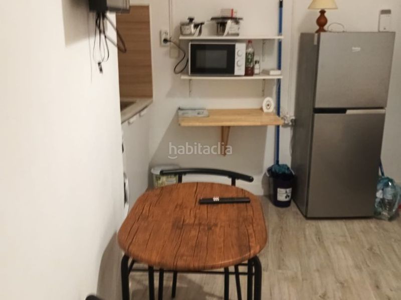 Foto 12396a00-ffe9-4c68-b65e-e2c8e01614f0. Rent studio in d arago 160 in L´Antiga Esquerra de l´Eixample Barcelona
