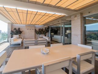 Àtic a Avinguda de jacinto benavente 11. Ático exclusivo con vistas al turia, gran terraza y parking