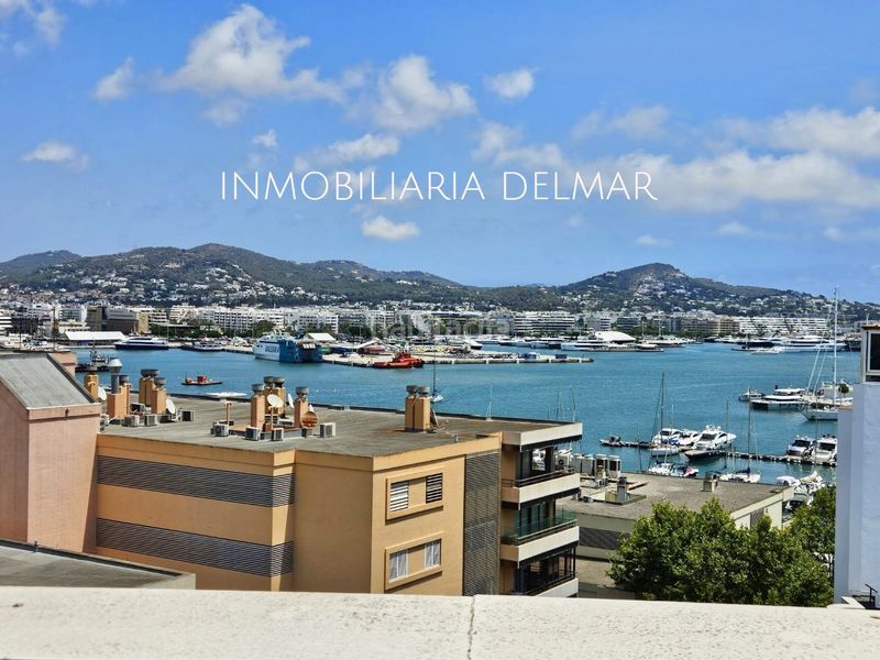 Foto f7f6c1a9-710e-4a66-9e92-92a13841e22a. Àtic a avda. bartolomé roselló 28 a S´Eixample-Can Misses Ibiza