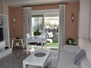 Pis a Calle ayora 17. Vivienda cómoda, bien ubicada ideal para quienes valoran el espa