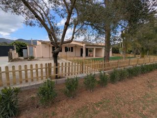 Affitto Chalet in Diseminado disseminats poligon 4 120. Disfruta de espacio, luz y naturaleza sin renunciar a la cercaní