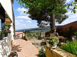 Casa aparellada a Calle de ignacio 50. ¿te imaginas despertar cada mañana con vistas a la sierra y esta