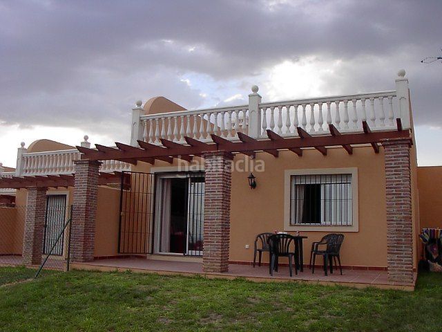Foto 25d212f5-2423-4a09-925f-af2075c30263. Casa adossada a calle brisamar 7 a Torrox park Torrox