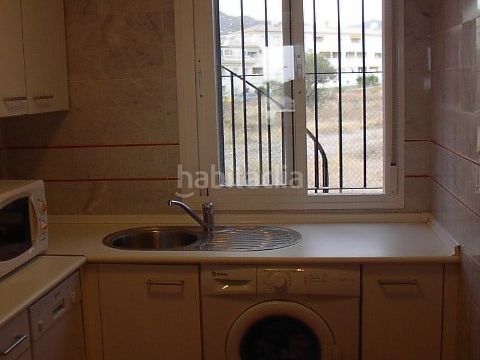 Foto 5e25d344-c368-4a98-8114-4f51cb020588. Casa adossada a calle brisamar 7 a Torrox park Torrox