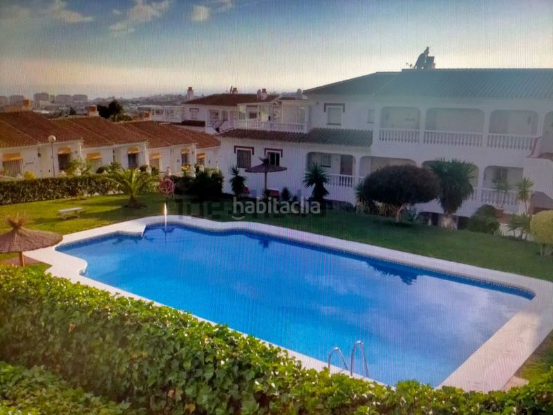 Foto b6d2eddf-0483-4e0b-a3e2-a439f8a9a67e. Casa adossada a calle brisamar 7 a Torrox park Torrox