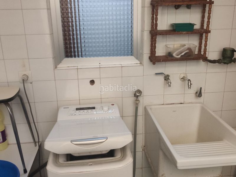 Foto a19c6dc4-1a44-4c6e-adff-cff5e7068e13. Piso en Camino de Ronda 143 particular vende piso sin intermediarios, sin comisiones, , con opcion a garaje cerrado en Granada