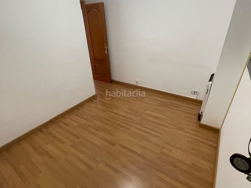 Foto c7dee9c8-5375-4b55-8538-c092466d0c97. Pis a calle elionor 29 a Montcada Centre - La Ribera Montcada i Reixac