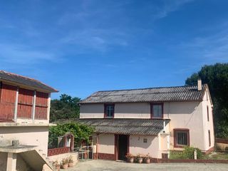 Country house in Camiño penelas  1. Casa de campo en venta en o val, naron