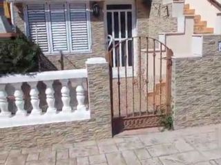 Rent House in Avenida madrid 52. Siéntete en tu hogar