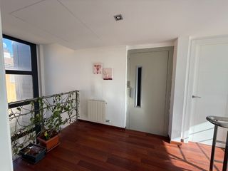 Xalet a Carrer garbí 17. Casa independiente a la venta