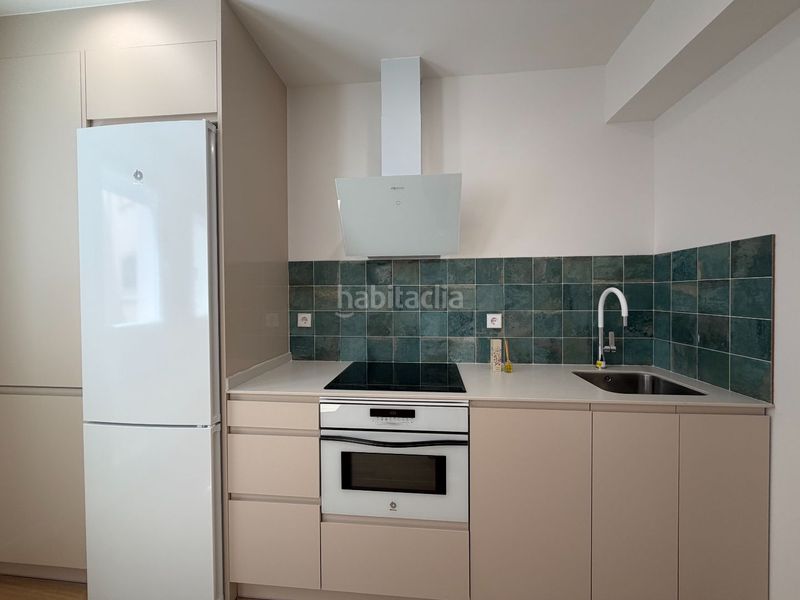 Foto 3d8c8ffe-b3d3-4108-929a-d1bff087413e. Piso en beratua 14 en Oeste Logroño