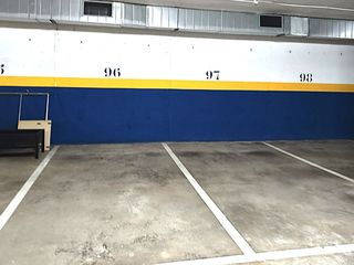 Miete Autoparkplatz in Pg. vila i fuste  2. Alquiler plazas de  parking cerca  estación renfe sabadell centr