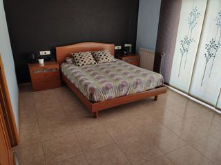 Rent House in Fuster nogueras 10. Casa en el centro del pueblo