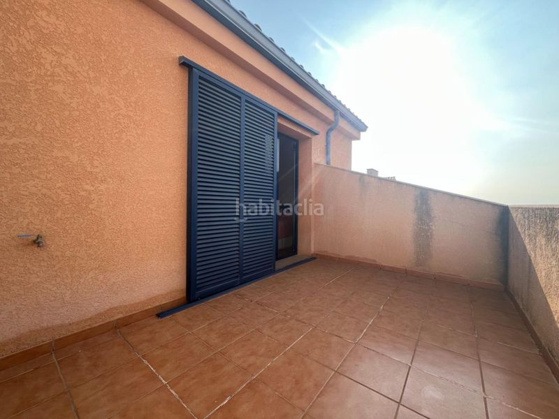 Foto 821175eb-768f-43bd-a8b8-27e9657bd4ac. Dúplex en carrer llagut 1 espacioso duplex a primera línea de mar en sant jordi d'alfama (l'ametlla de mar) en Ametlla de Mar (L´)
