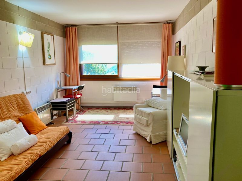 Foto e7e216ea-e801-4956-9911-698fd14ea2c0. Apartamento en b-400 21 en Saldes