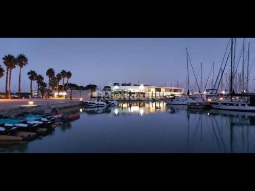 Foto 547b3523-a205-44e5-9ac5-536836b77f71. Location duplex dans paseo marítimo 9 dans les botigues de Sitges Sitges
