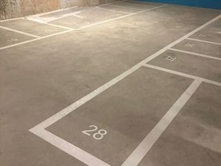 Miete Motorradparkplatz in Carretera de l'hospitalet 230. Alquiler plaza parking moto