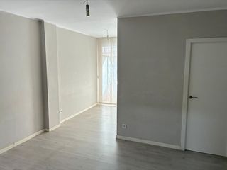 Appartement à Avenida cornella 76. Excelente piso bien ubicado
