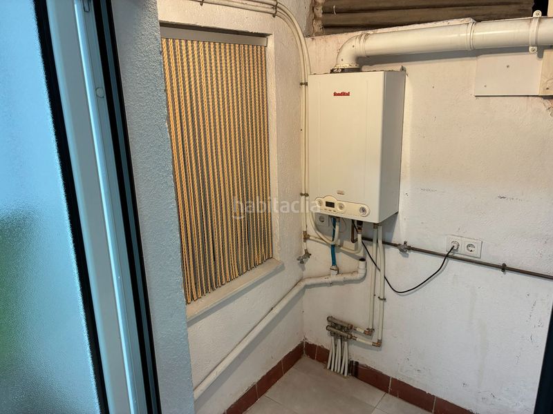 Foto c72890fa-7f6e-4818-aaf7-b5b473a63aae. Pis a avenida cornella 76 a Centre Esplugues de Llobregat