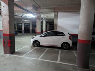 Aparcament de moto a Verge de fàtima 28. Parking de moto en rubí