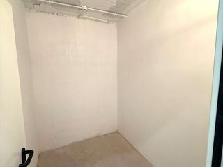 Rent Residential Plot in Bruc 8. Trastero en alquiler en cappont – acceso directo con coche, segu