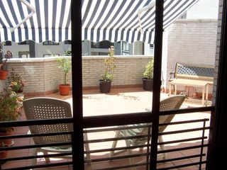 Pis a Paseo de la florida  5. Apartamento en paseo de la florida(junto a iglesia de san melcho