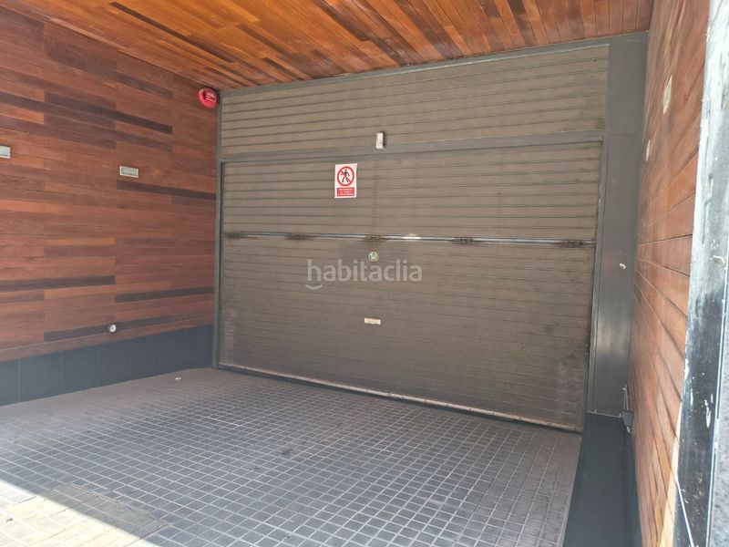 Foto 9f510ec3-9613-4513-b4db-428149bbc3e3. Car parking in carrer del doctor trueta 34 in Centre Castelldefels