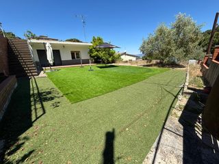 Terreno residenziale in Carrer de la mola 3. Terreno de 800m² con local