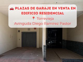 Aparcament cotxe a Av. diego ramírez pastor 239. ???? ¡gran oportunidad: 3 plazas de garaje en edificio residenci