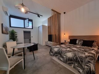 Location Loft à Avinguda constitució 360. Acogedor estudio/loft cerca de la playa todo amueblado y equipa