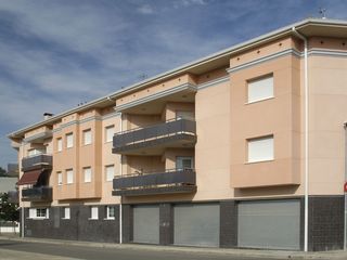 Lloguer Local Comercial a Calle  torrent  1. Alquiler de local comercial en cardedeu