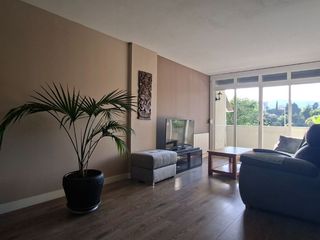 Appartement à Avenida turo 7. Piso exterior zona el turo