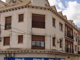 Affitto Appartamento in Calle miguel primo de rivera 1. Alquiler piso en edificio del reloj
