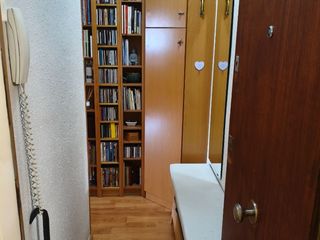 Piso en Calle escocia 26. Piso ideal parejas