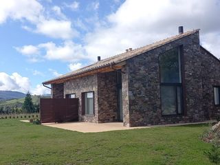 Miete Reihenhaus in Urbanitzacio cami de fabas 3. Casa molt nova amb vistes excelents