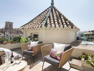Àtic a Plaza de la trinidad  4. Ático con encanto en el corazón de granada