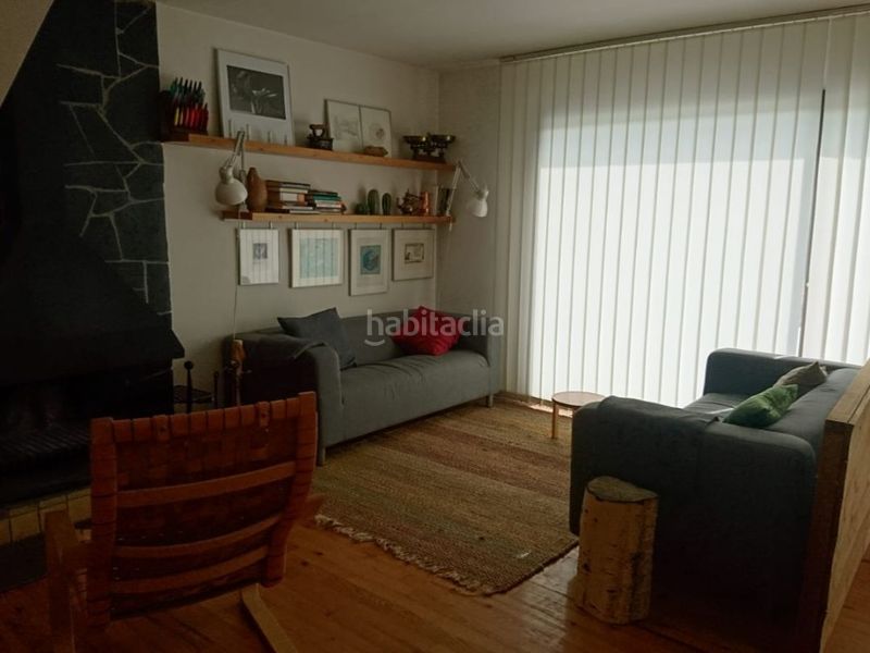 Foto 54b87c79-168f-4f03-876d-3b28a80feabd. Rent semi detached house in carrer cami de futbol 1 in Puigcerdà