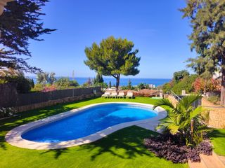Chalet en Avenida los pinos 303. Villa lujo vista mar solo venta de particular a particular