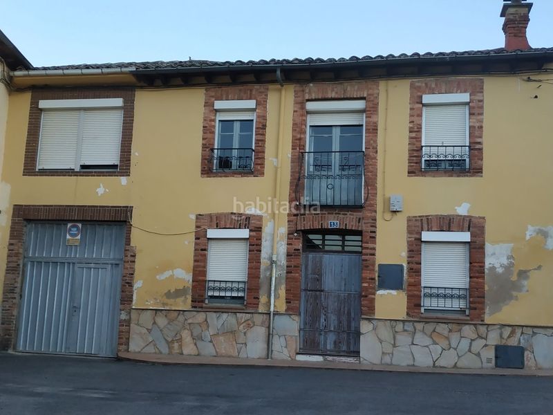 Foto e74f36d4-498d-496c-947e-61198da90498. Casa en calle la cuesta 13 casa rustica de piedra en Robla (La)