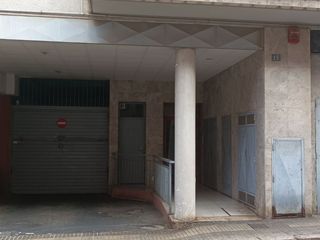 Posto auto in Pere sala 15-17. Plaza coche en venta,pere sala con avda.moli