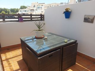 Planta baixa a Sierra de almagrera 5. Venta amplio piso tipo dúplex en los pinos