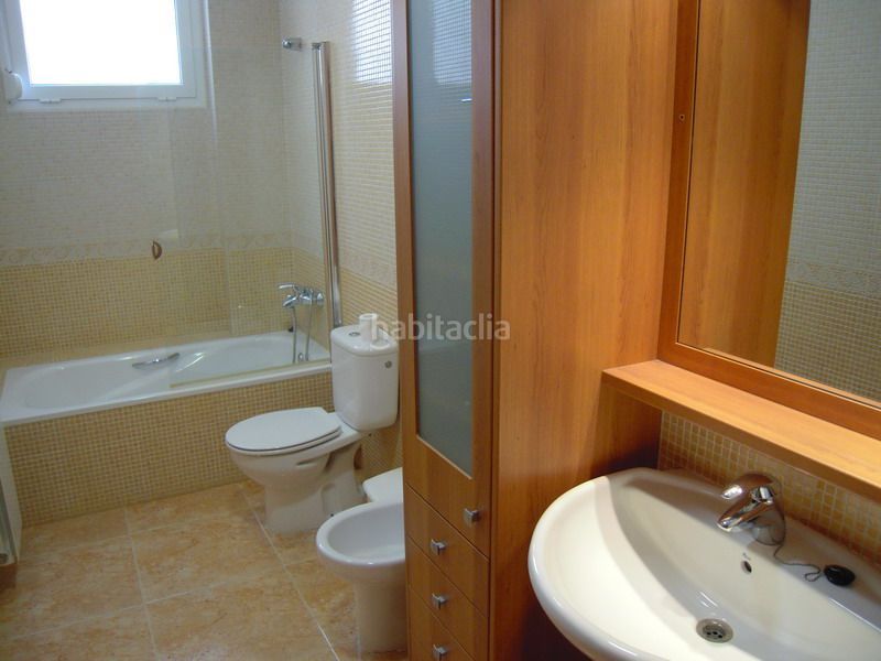 Foto c94ee918-1a70-41a4-9e1a-0ff6cfb2e17a. Duplex in carrer d'eduard maristany 33 in Centre Sant Pere de Ribes