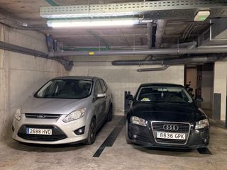 Affitto Posto auto in Vila cinca 141. Plaza de parking grande