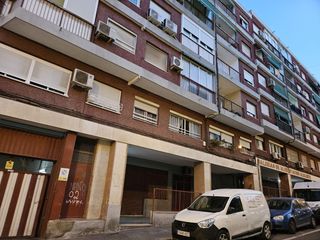 Pis a José reus garcia 4. Piso en los ángeles 3 habitaciones