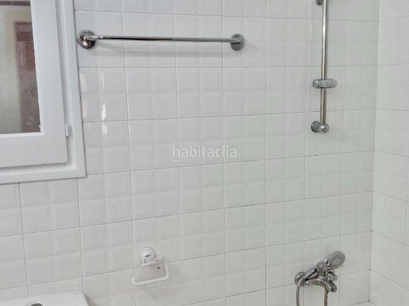 Foto d4e09511-b5b4-4a27-bf2e-8d3ced21f474. Pis a carrer major 2 a Tona