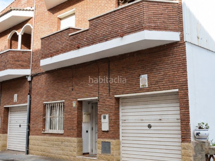 Foto 069e608c-d410-430a-9d01-aaca53679ead. Reihenhaus in cl muntanya 39 in Sant Climent de Llobregat