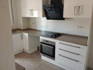Appartamento in Carrer de casserres 30. Piso totalmente reformado con balcón, ascensor, y trastero en pu